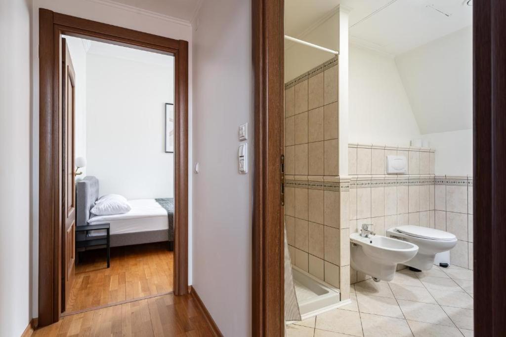 Old Town Square Residence Tallinn Ngoại thất bức ảnh