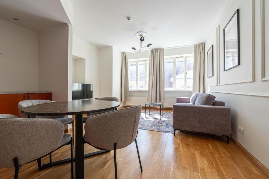 Old Town Square Residence Tallinn Ngoại thất bức ảnh